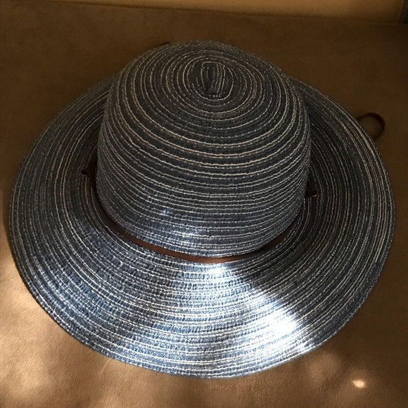 Eddie Bauer Women’s packable sun hat. - Picture 3 of 5